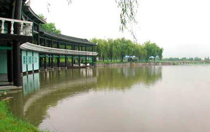 荊州洪湖藍(lán)田生態(tài)園拓展基地